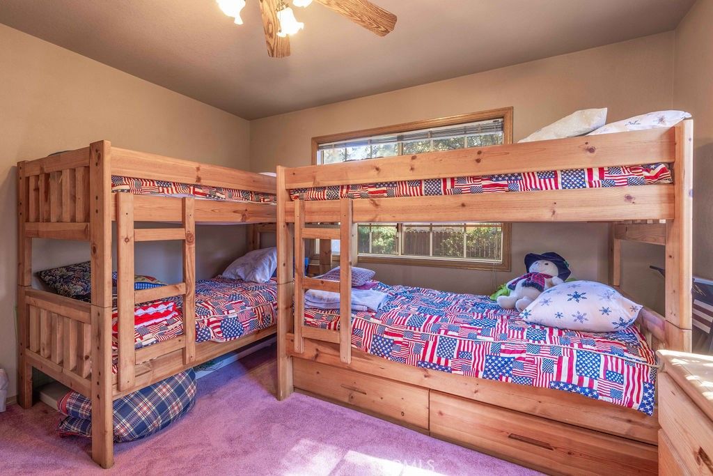 Image 20 of property listing at 1332 Midway, Big Bear, CA 92314