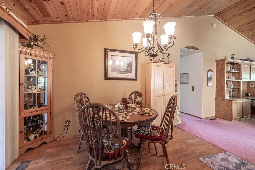 Image 8 of property listing at 1332 Midway, Big Bear, CA 92314