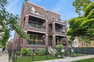 4321 N Paulina Street 2N, Chicago, IL 60613