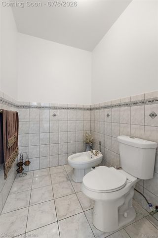 12984 Azure Drive, Shelby Charter Township, MI 48315