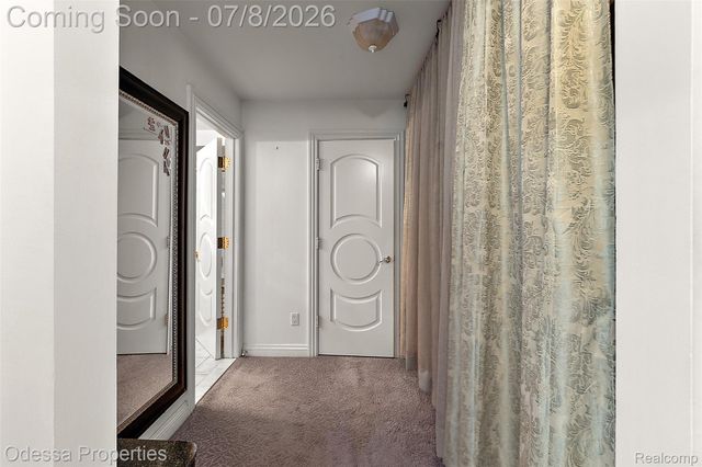 12984 Azure Drive, Shelby Charter Township, MI 48315
