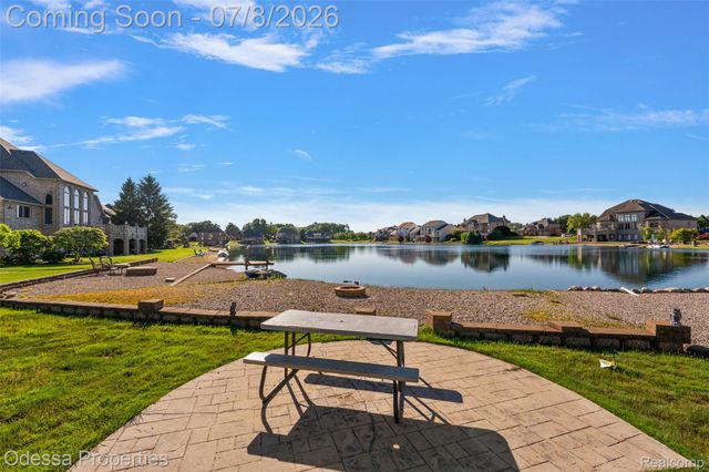 12984 Azure Drive, Shelby Charter Township, MI 48315