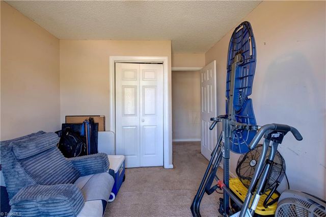 1852 Burch Run Drive, Burlington, NC 27217