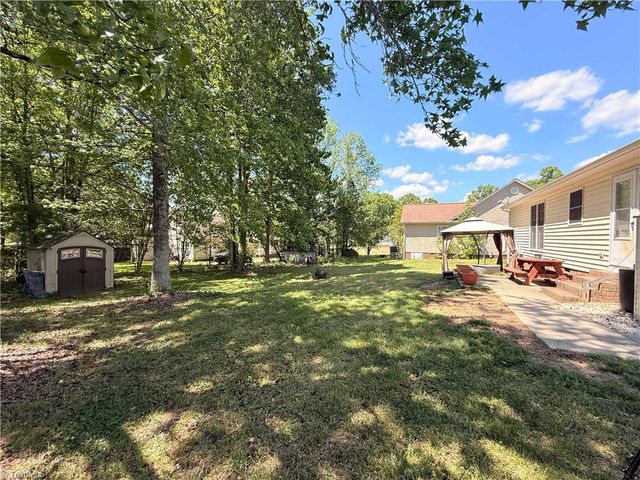 1852 Burch Run Drive, Burlington, NC 27217