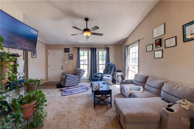 1852 Burch Run Drive, Burlington, NC 27217