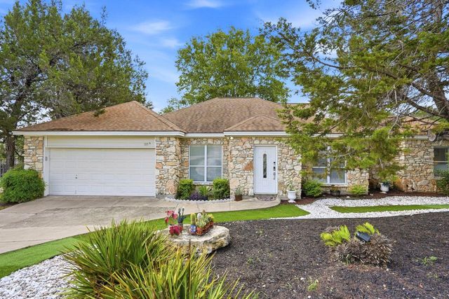 267 Mooring CIR A, Lakeway, TX 78734