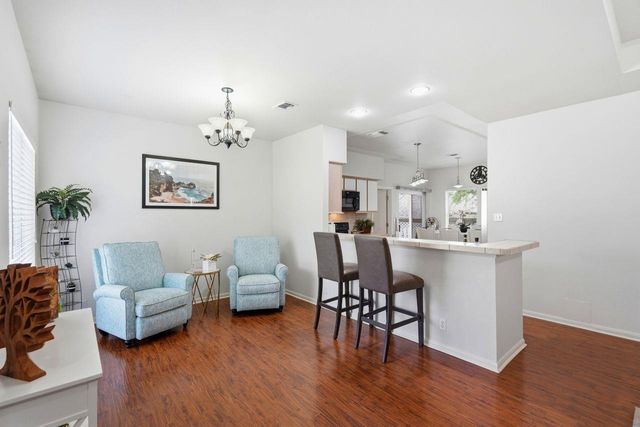 267 Mooring CIR A, Lakeway, TX 78734