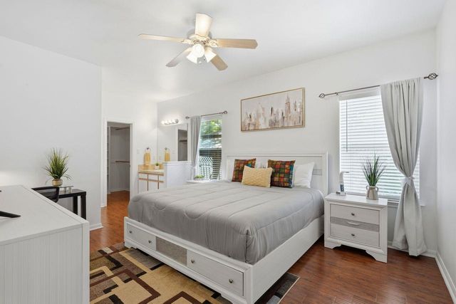 267 Mooring CIR A, Lakeway, TX 78734
