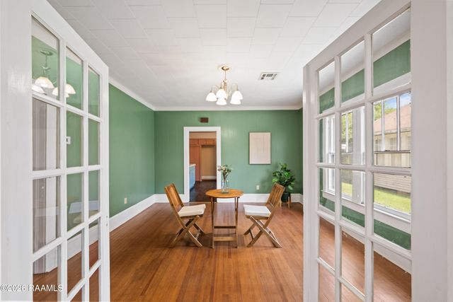 1114 S Court Street, Opelousas, LA 70570
