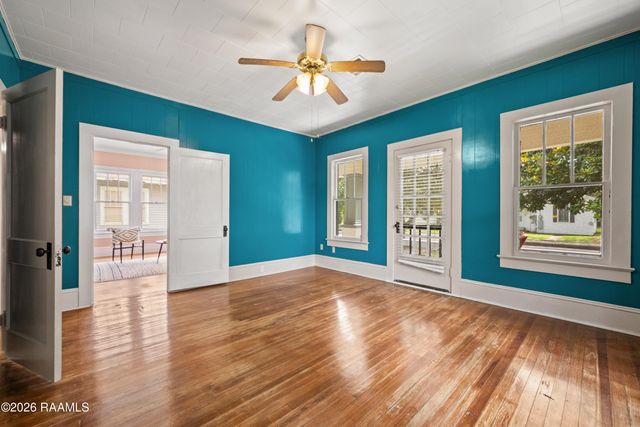 1114 S Court Street, Opelousas, LA 70570