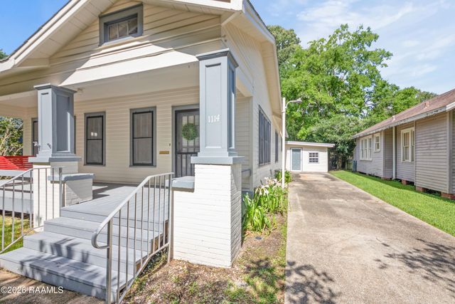 1114 S Court Street, Opelousas, LA 70570