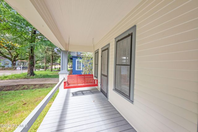 1114 S Court Street, Opelousas, LA 70570