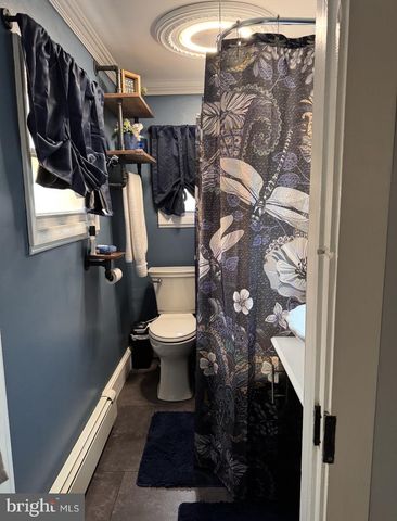 6 W CHURCH ST, Bordentown, NJ 08505