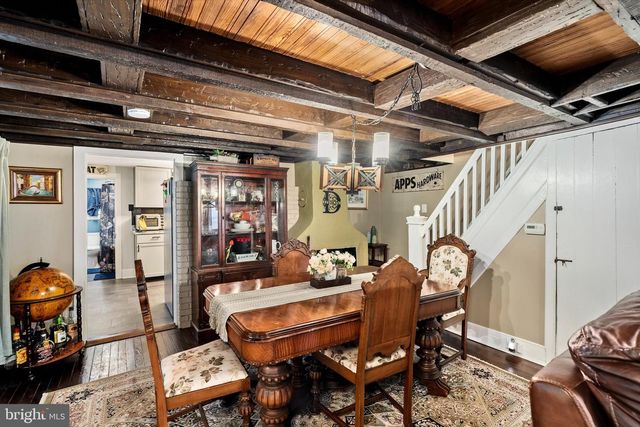 6 W CHURCH ST, Bordentown, NJ 08505