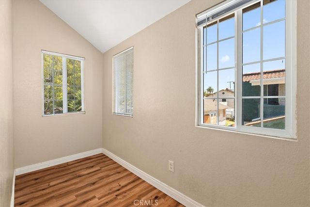 410 E 21st Street, Long Beach, CA 90806