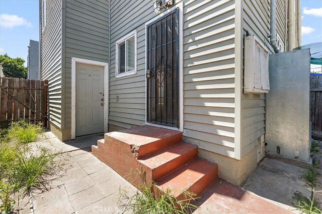 410 E 21st Street, Long Beach, CA 90806