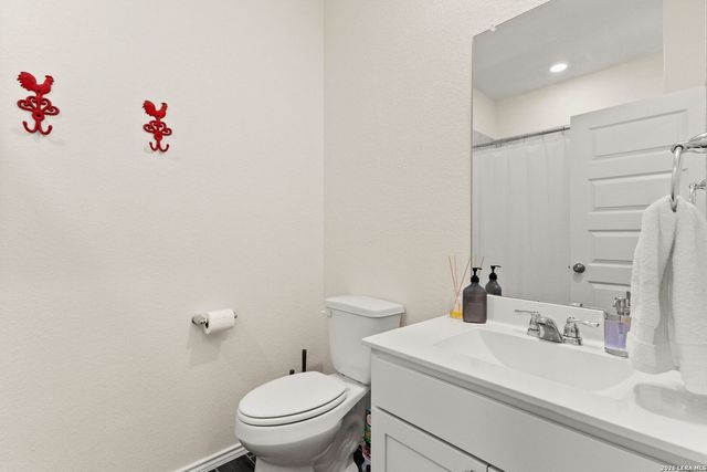 175 Honey Oak, New Braunfels, TX 78130