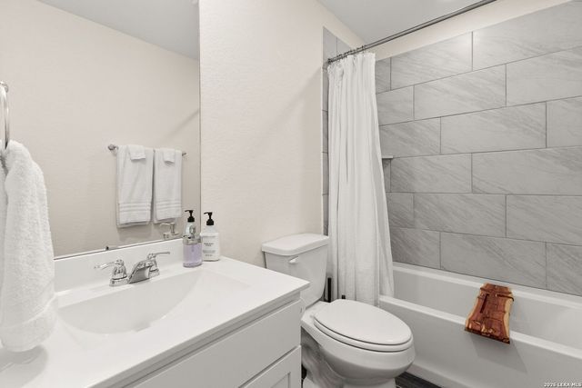 175 Honey Oak, New Braunfels, TX 78130