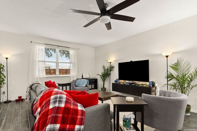 175 Honey Oak, New Braunfels, TX 78130