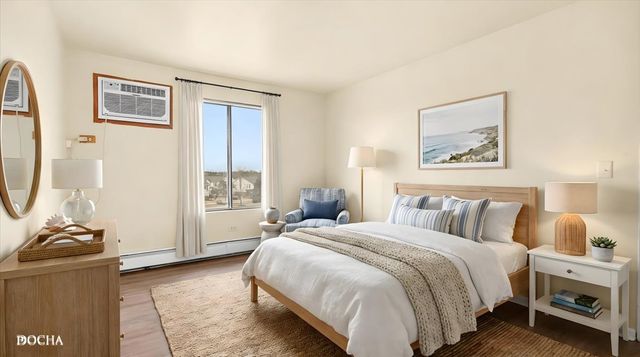 201 Gregory Street 15, Aurora, IL 60504