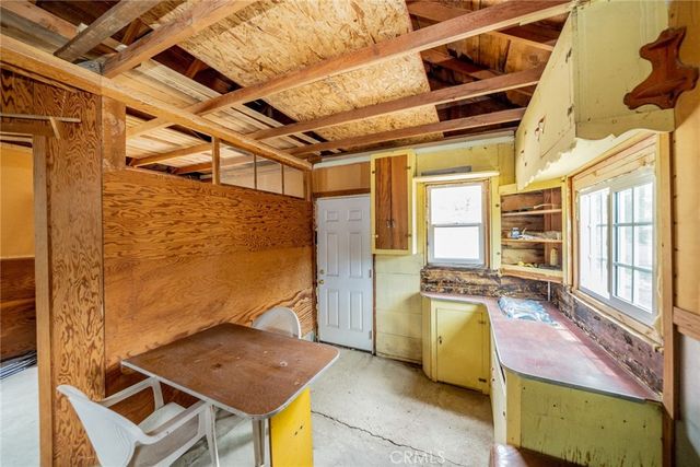 7725 Scenic Drive, Pinon Hills, CA 92372