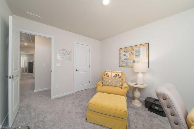 1828 Pheasant Trace Circle, Kernersville, NC 27284
