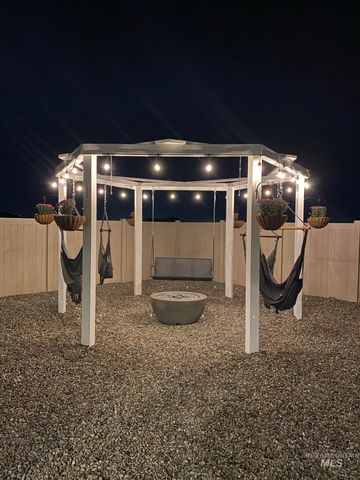 1980 Columbia Dr, Twin Falls, ID 83301