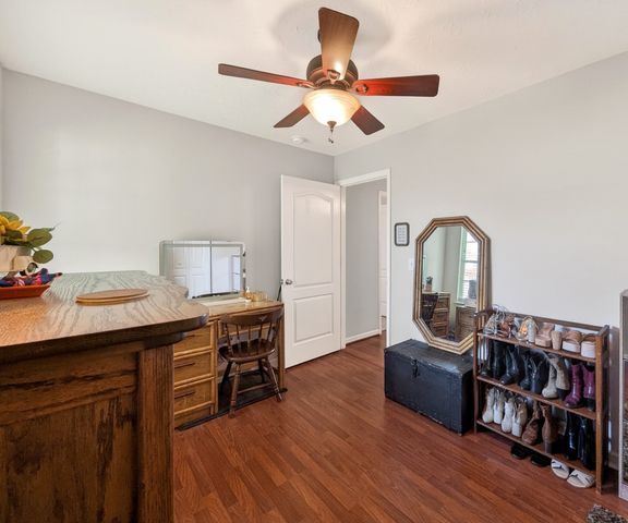 546 Albion Cir, Gallatin, TN 37066