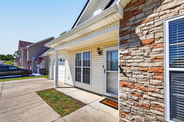 546 Albion Cir, Gallatin, TN 37066