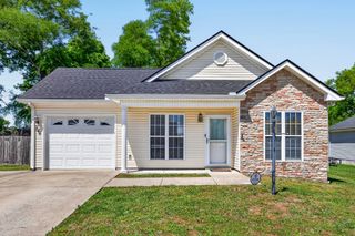 546 Albion Cir, Gallatin, TN 37066