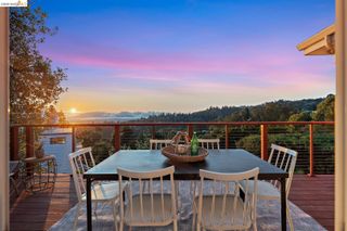 6741 Snake Rd, Oakland, CA 94611