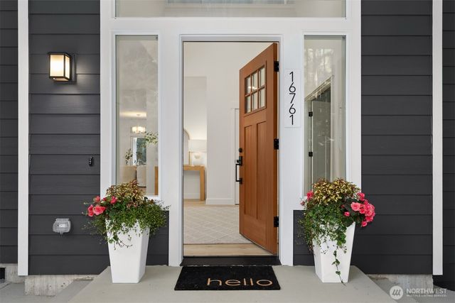 16761 NE Sanwick Place, Bainbridge Island, WA 98110