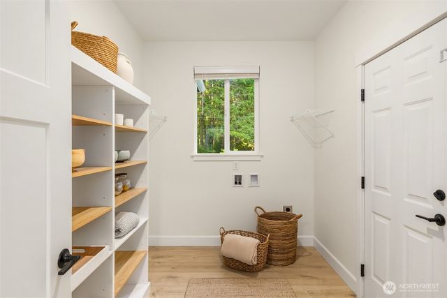 16761 NE Sanwick Place, Bainbridge Island, WA 98110