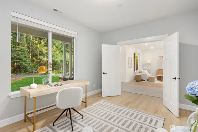16761 NE Sanwick Place, Bainbridge Island, WA 98110