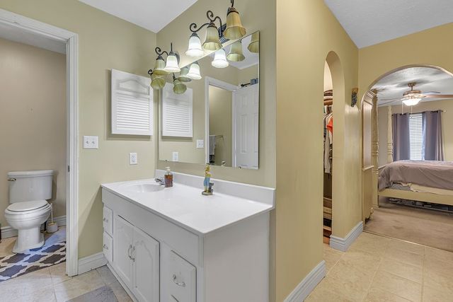 2017 S Trillium Dr, Hopewell Twp, PA 15001