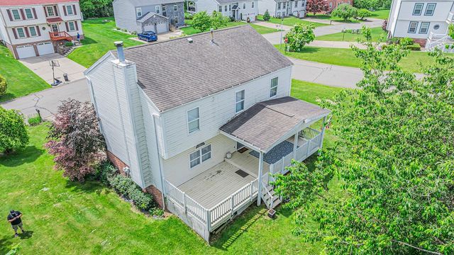 2017 S Trillium Dr, Hopewell Twp, PA 15001