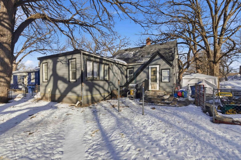 31 12th Avenue NE, Saint Cloud, MN 56304