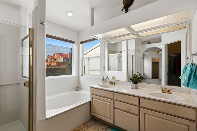 1131 Tony Sanchez Drive SE, Albuquerque, NM 87123