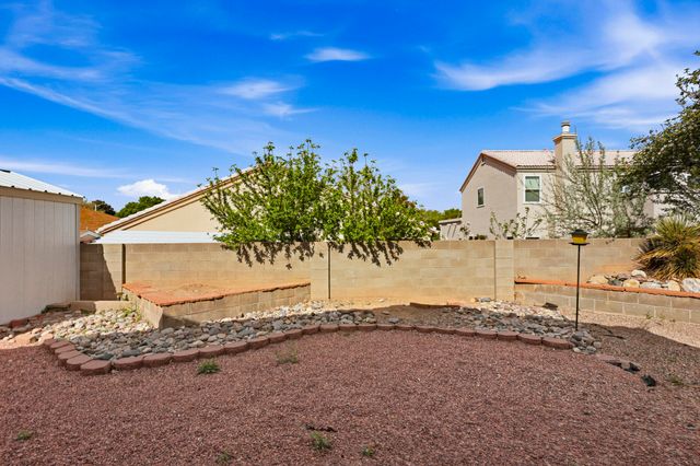 1131 Tony Sanchez Drive SE, Albuquerque, NM 87123