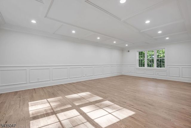 59 Tremont Ter, Livingston Twp., NJ 07039