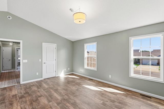 13079 Starling Cove, Fort Wayne, IN 46845