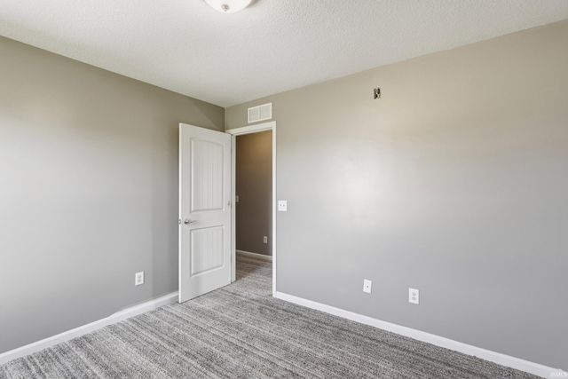 13079 Starling Cove, Fort Wayne, IN 46845