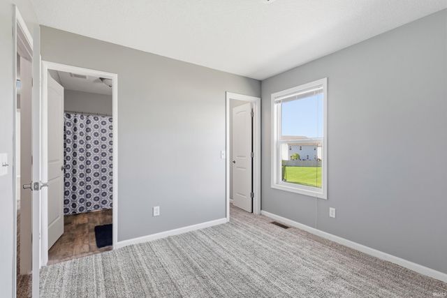 13079 Starling Cove, Fort Wayne, IN 46845