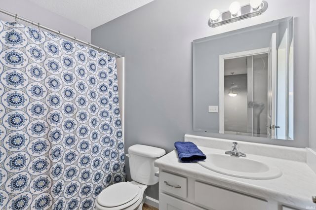 13079 Starling Cove, Fort Wayne, IN 46845