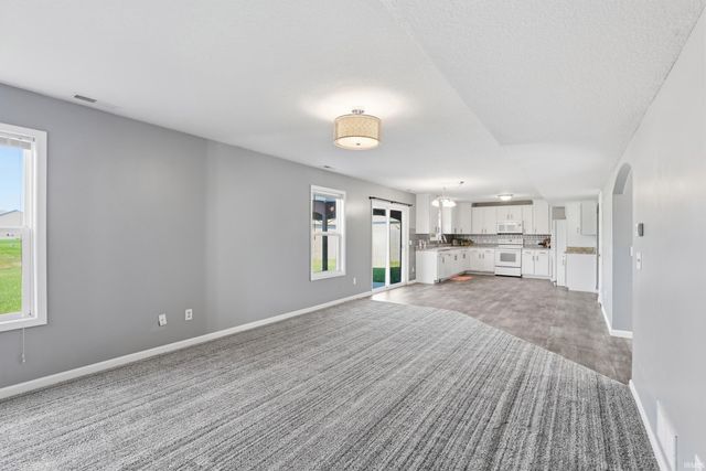 13079 Starling Cove, Fort Wayne, IN 46845