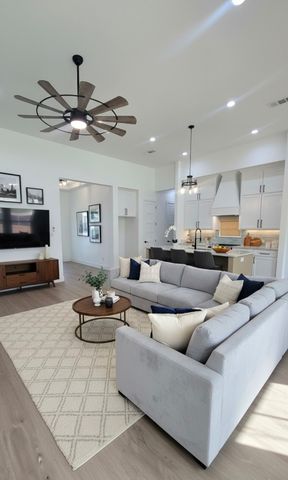 1106 East Sixth Street, Springtown, TX 76082