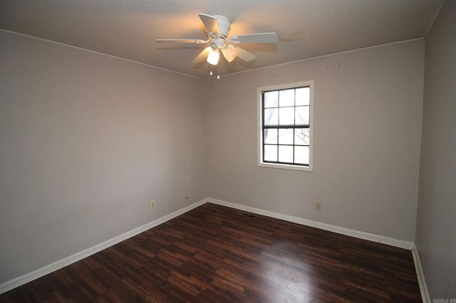 3913 Linwood Dr., Paragould, AR 72450