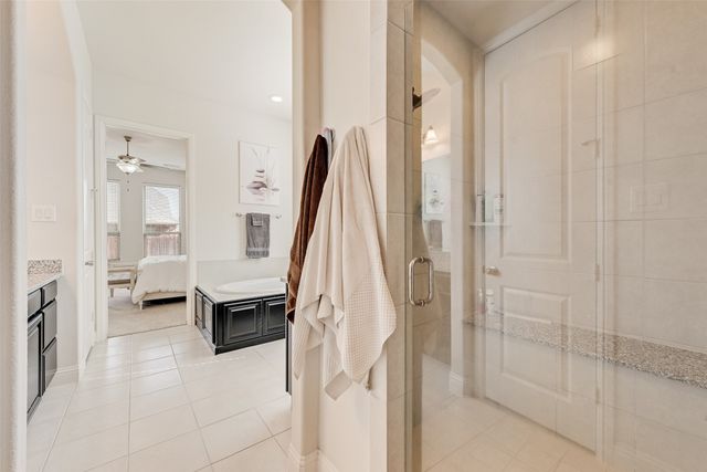 14652 Spitfire Trail, Fort Worth, TX 76262