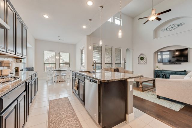 14652 Spitfire Trail, Fort Worth, TX 76262