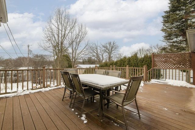 N87W15675 Belleview BOULEVARD, Menomonee Falls, WI 53051